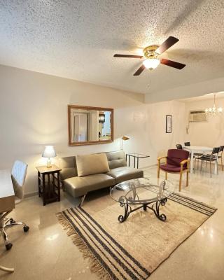 1326-#3 downtown comfy & clean 1bedroom unit