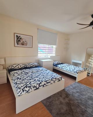 UniVilla- Ideal Family Home for 18pax