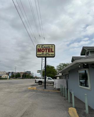 Sands Motel