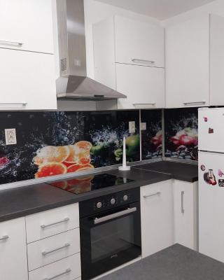 DM Hostel and Apartments