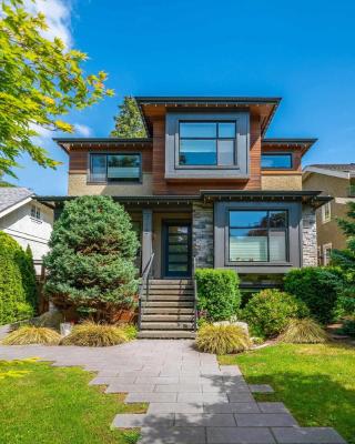 Charming Modern Home Near Downtown and UBC