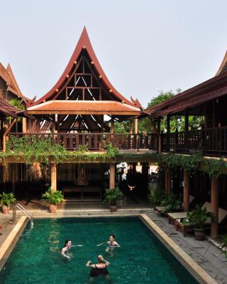 Ruean Thai Hotel