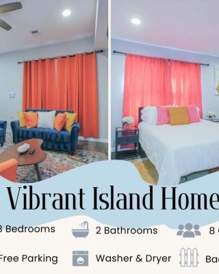 Vibrant Island Home - 3 Bedrooms and 2 Bathrooms