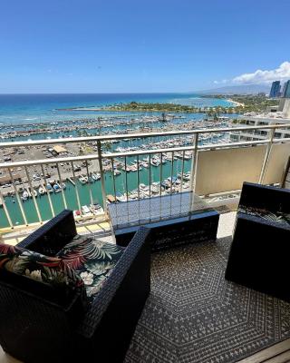 Serenity Waikiki ! Luxury Ocean Suite !