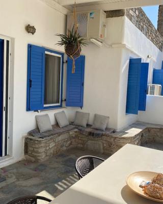 Cycladic home in Kounados Paros