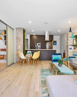 Modern 3 Bed Apartment in Melbourne CBD