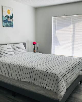 Super 1 bedroom, share bathroom, kitchen -1