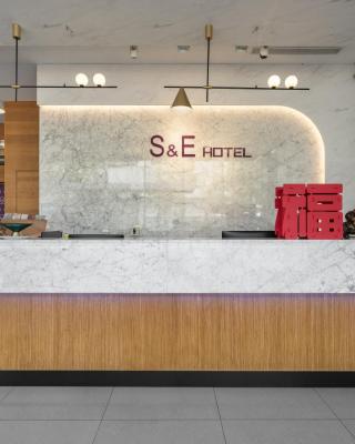 S&E Hotel