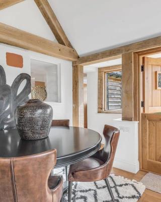 Honeysuckle Cottage - Hot Tub Packages Available