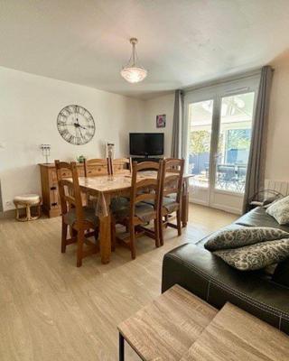 Maison lumineuse à Quiberon, 90m², avec cour, proche plage, 6 pers., WiFi, animaux acceptés, classée 3* - FR-1-478-76