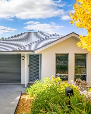 3bedroom Modern Home in Mt Barker, 8km to Hahndorf