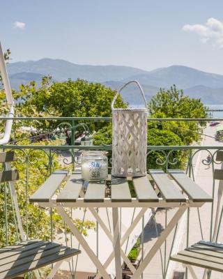 Platon Central Apartment