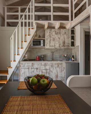 Molos Beachfront Apartments in Diakopto