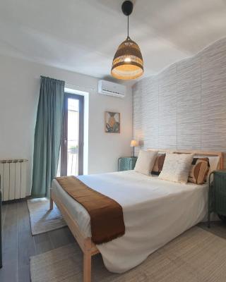 CASA DINA - Fondi Vertice Rooms