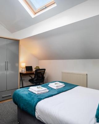 Private En-suite Room - Shared Living space & Kitchen - Wakefield - Central