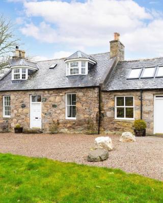 Westerpark Cottage, Pet & Family Friendly Countryside Retreat, Aberdeenshire