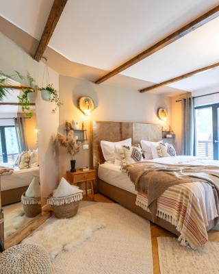 Bransilvania Fantasy Boutique Chalet - Adults Only