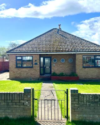 Early Sunrise - Entire House in Withernsea