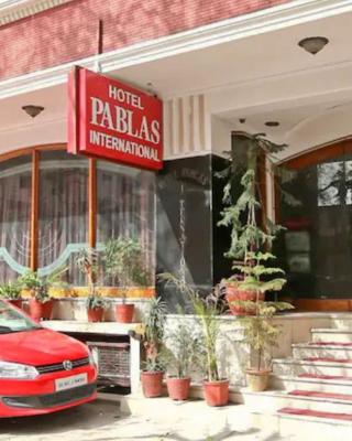 Hotel Pablas International