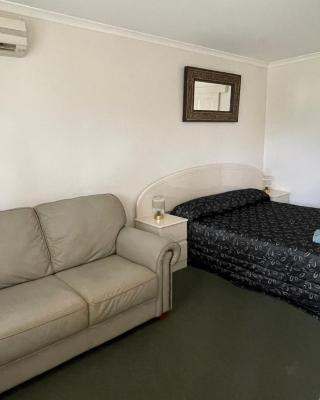 Warrego Motel