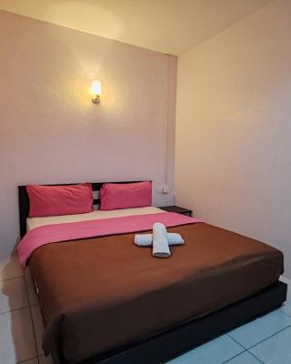 Hotel Kuang Hua Sitiawan Near To UniKL-MIMET