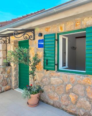 Ventus Green - Stone House near National Park Paklenica and Sea