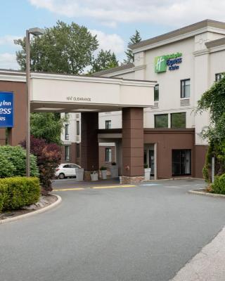Holiday Inn Express and Suites Surrey, an IHG Hotel
