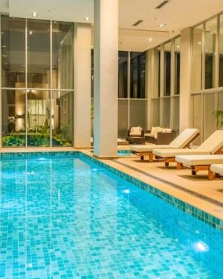 Apto Lujoso, piscina climatizada, jacuzzi, gym Piso 16