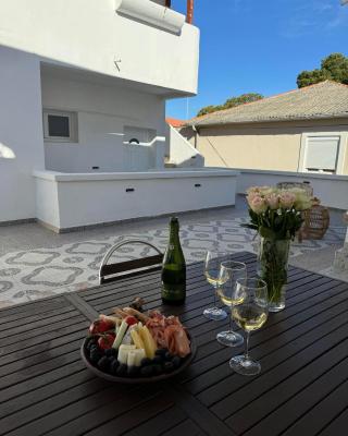 Pag Vero Apartments