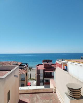 Habitación Ático Sol y Mar
