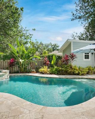 Charming Cottage w Pool, Walkable to Downtown