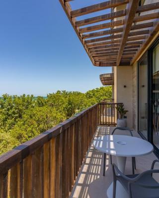 Ocean View Loft in Punta Cocos - C102