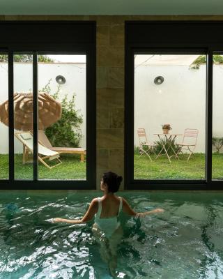 Loft spa con piscina climatizada salada Figueres
