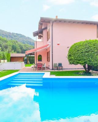 Jane e Jolie holiday home private swimming pool