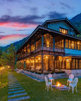 StayVista at Snowdrop House - 5BR Pet Friendly Villa on Main Highway Manali