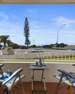 2 Bedroom Unit with Sea Views at Alexandra Headlands