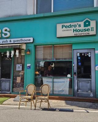 Pedro's House - Foreigners only