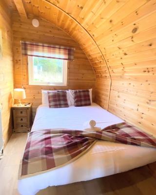 Pond View Pod 1 with Outdoor Hot Tub - Pet Friendly - Fife - Loch Leven - Lomond Hills
