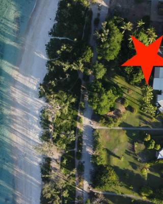Villa GEORGETTE - Saint Gilles 50 M du lagon
