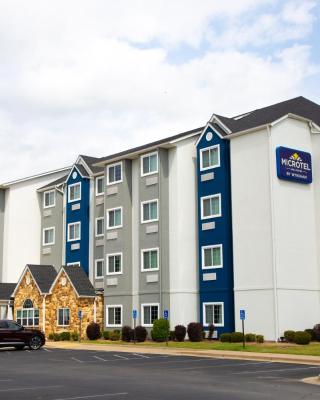 Microtel Inn & Suites by Wyndham Searcy