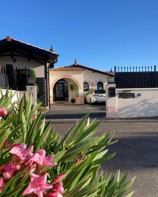 Hôtel particulier- Les cottages du Bassin d'Arcachon -Petit-déjeuner sur demande