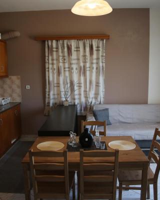 Manos Apartments