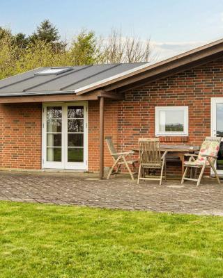 7 person holiday home in Struer-By Traum
