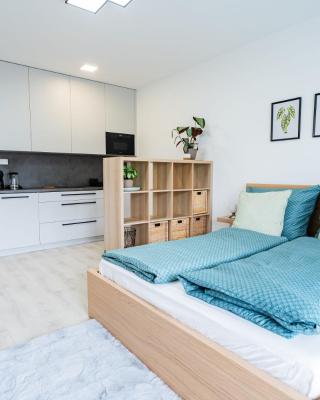 Edmund's apartments 22