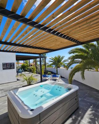 Monina Bungalow