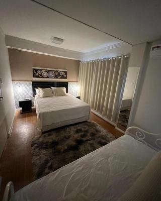 SUITE 12 em POUSADA CRISTAIS DO VALE para Casal e 2 solteiros