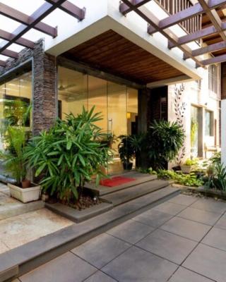Riva Boutique Apartments