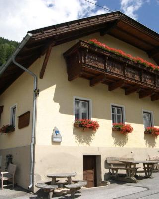 Holiday home in Obervellach near ski area
