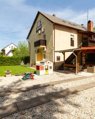 Kincső Vendégház Siófok by NeWave Apartments