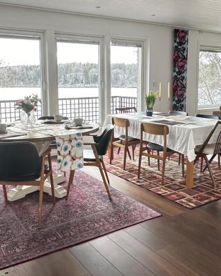 The Luxurious Lakeview Villa near Stockholm